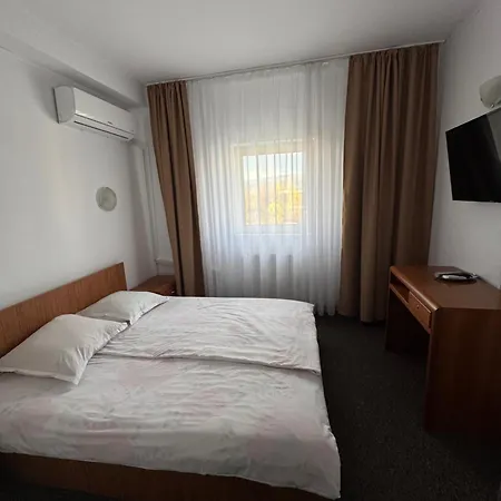 Casa De Piatra Bistro Guest house